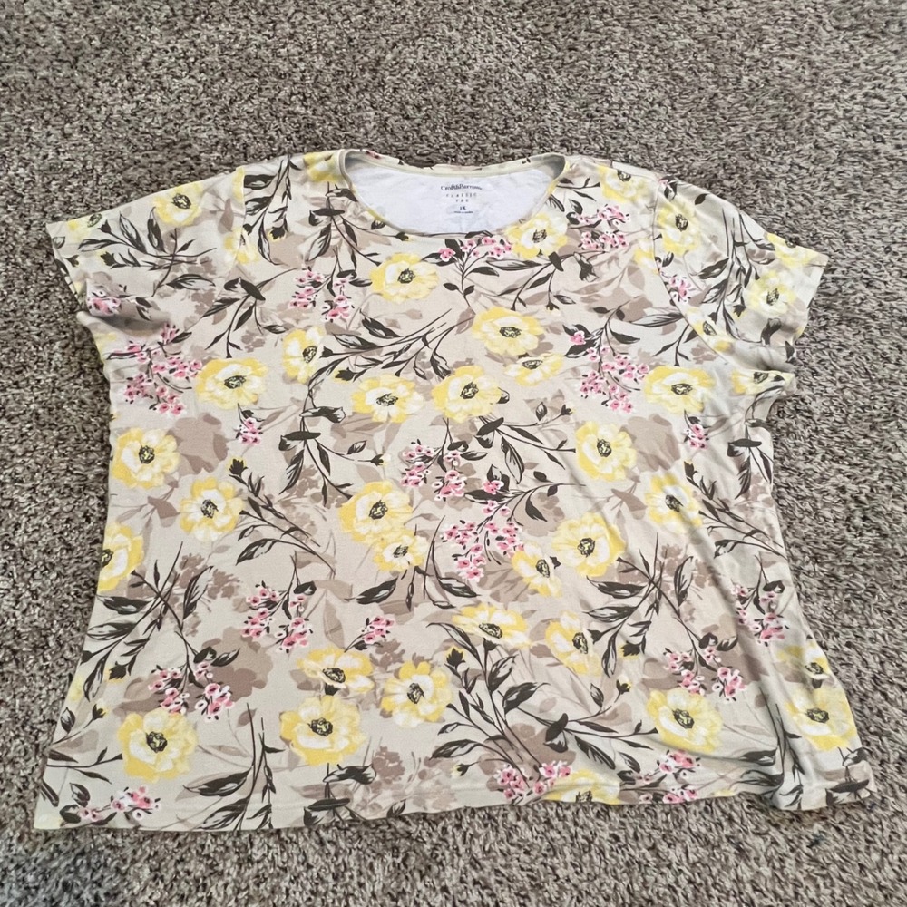 Croft & Barrow Women 1X Classic Tee Floral Short Sleeve Crew Neck Tan Yellow